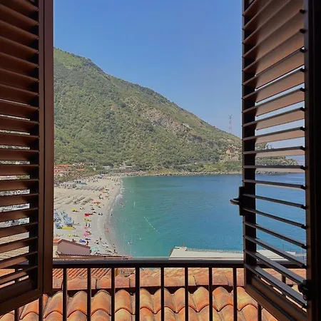 Casa Morgana Apartment *